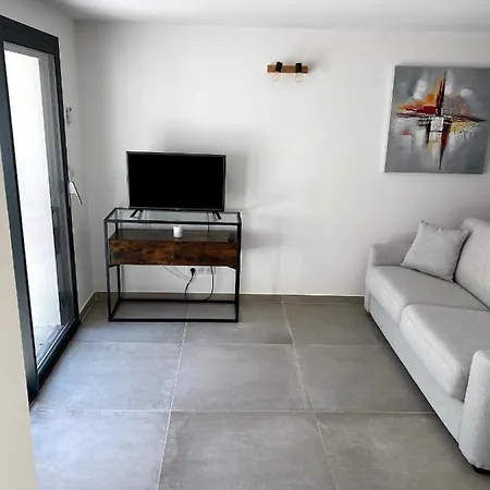 Apartman A Decouvrir : Studio A 3km D'avignon *