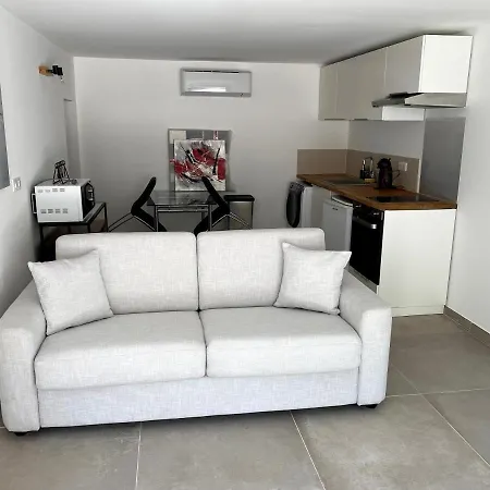 A Decouvrir : Studio A 3km D'avignon *